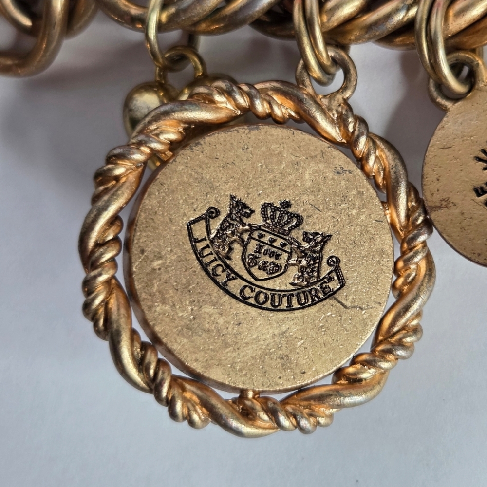 Juicy Couture Y2K Eclectic Goldtone Statement Charm Bracelet Stacked Cluster - Picture 5 of 10